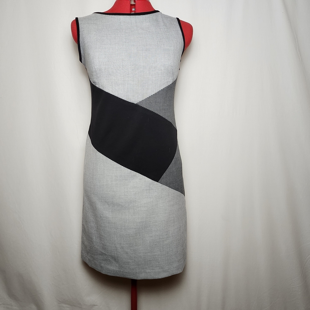 Elegant Black and Gray Women's Dress